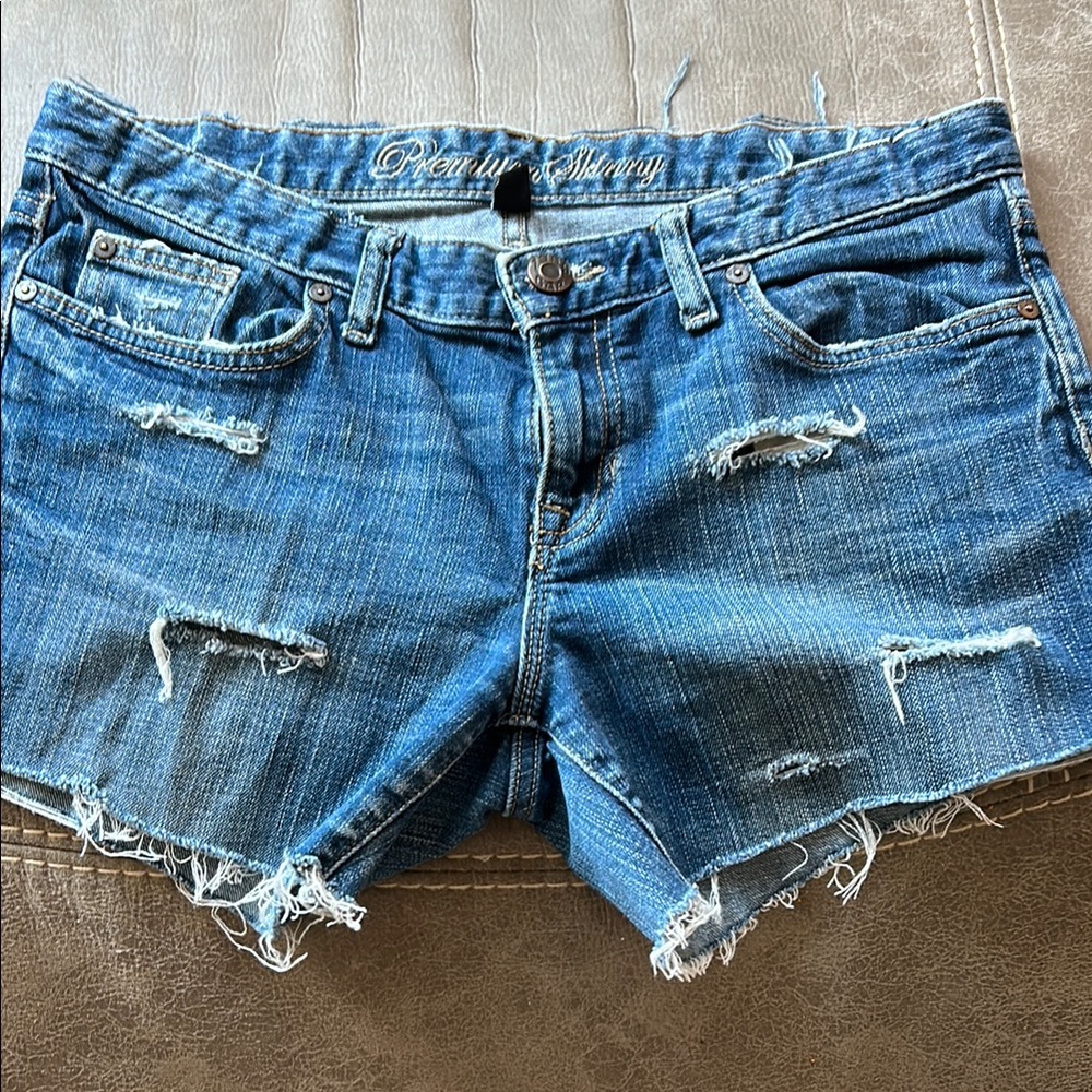 GAP Blue Distressed Jean Shorts with Frayed Hem NWOT